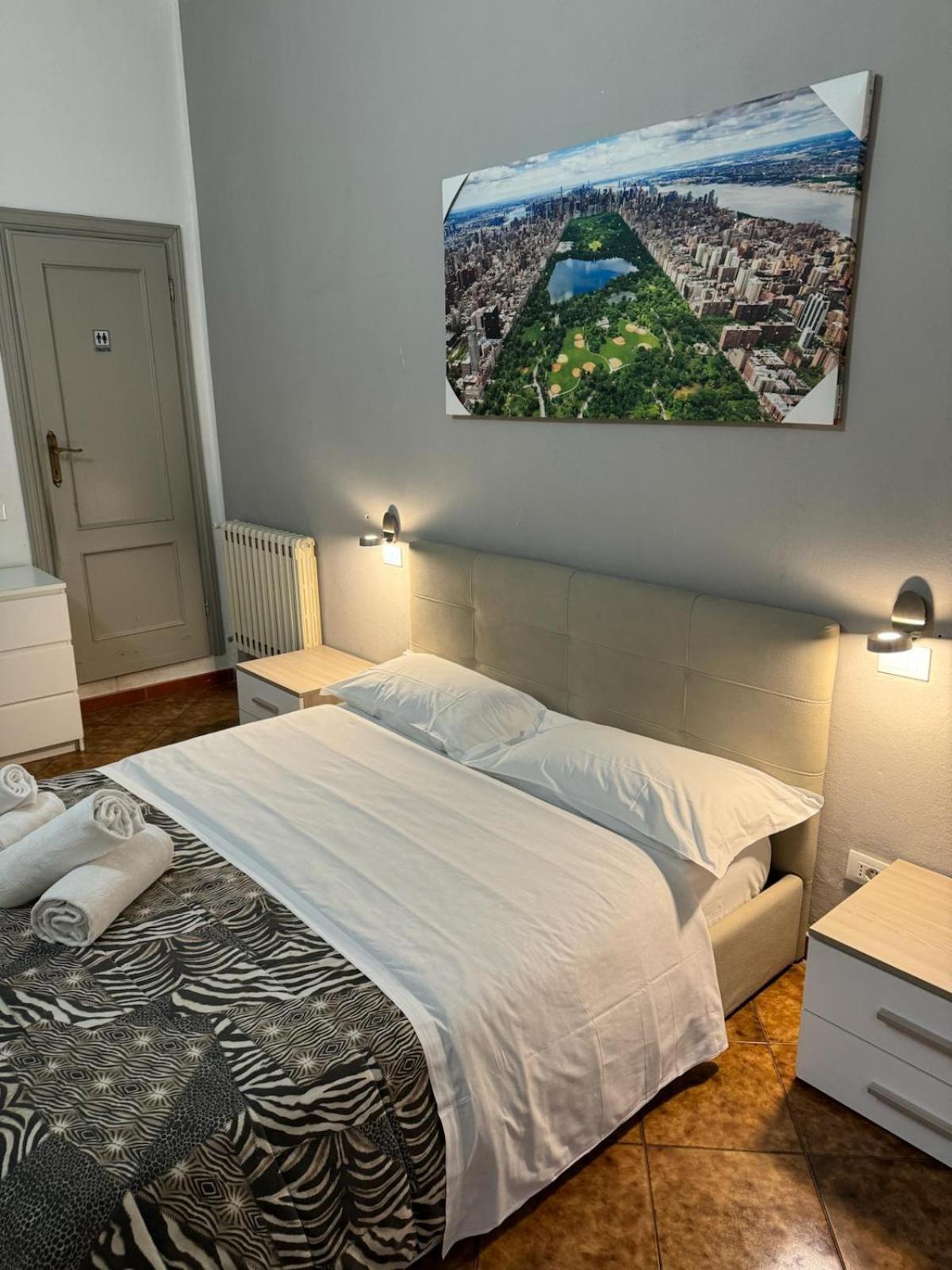 Crown Guest House Pisa Exterior photo