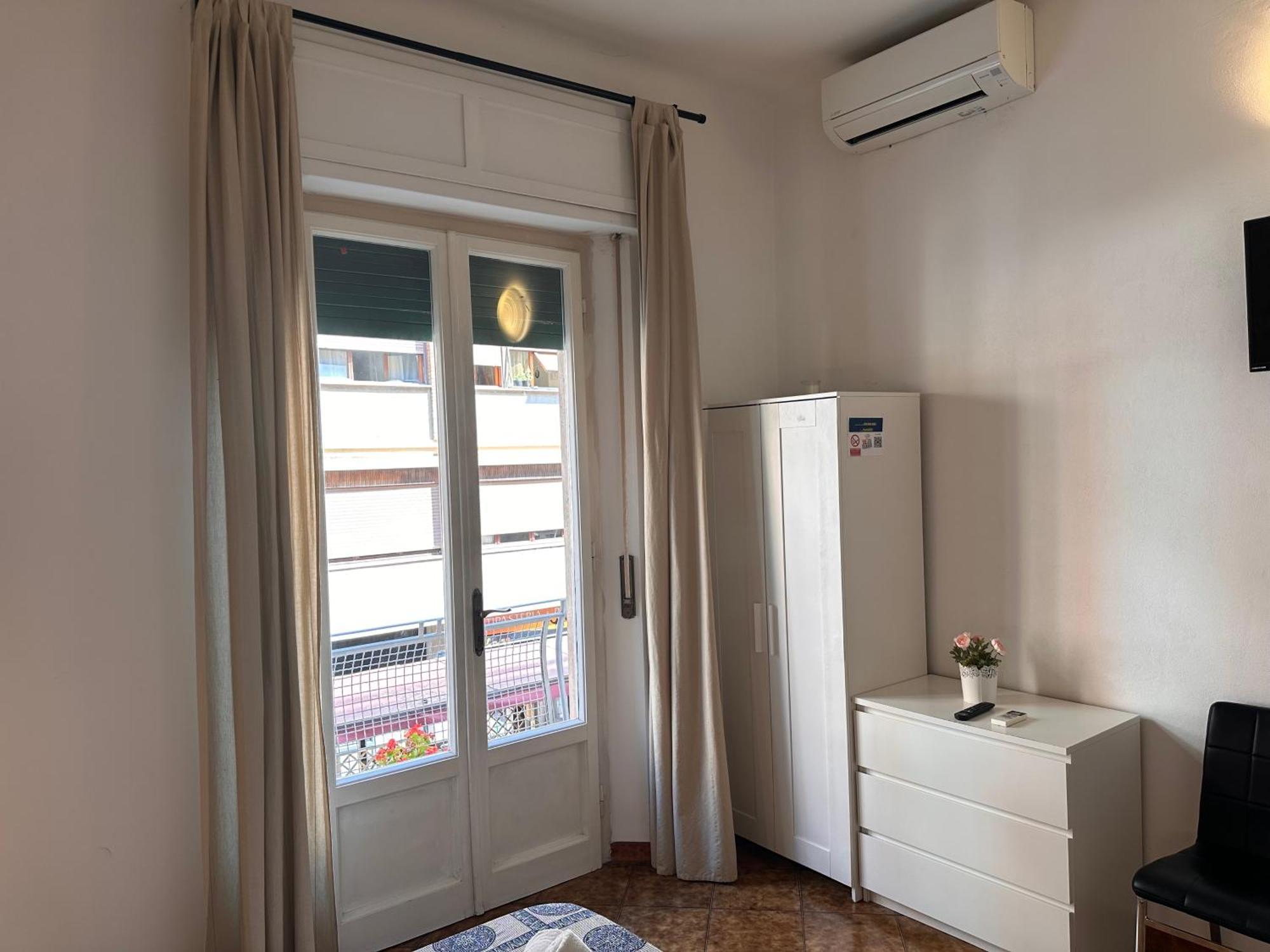 Crown Guest House Pisa Exterior photo